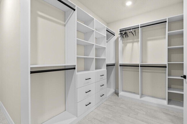 Building Photo - 10372 SW Green Turtle Ln