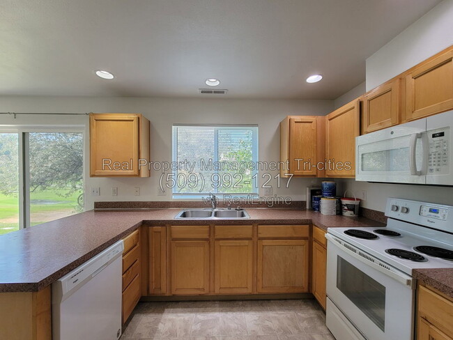 Building Photo - 2665 Dornoch Pl