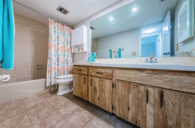 Building Photo - 5157 Silent Loop