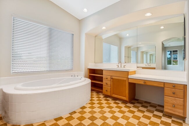 Building Photo - Gated corner lot home walking distance to the beach