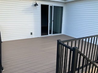 Building Photo - W219N16263 Primrose Ct