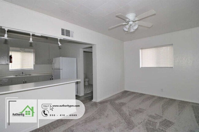 Building Photo - 3240 Veda - West Redding - "Pet Considered"