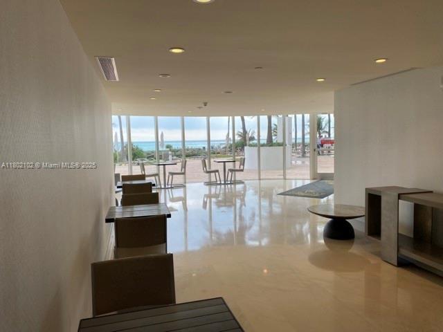 Building Photo - 18201 Collins Ave