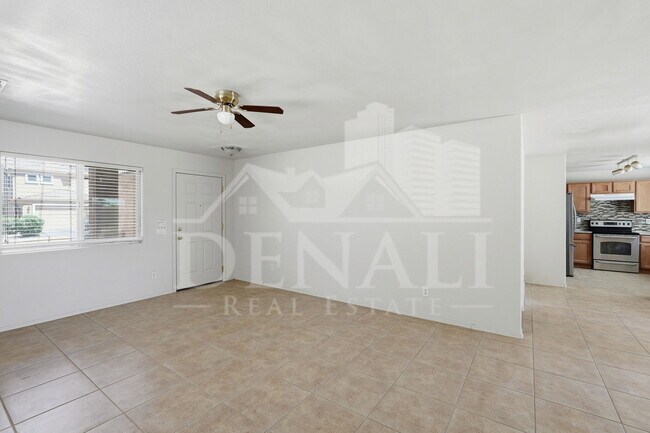 Building Photo - 21939 W Cocopah St