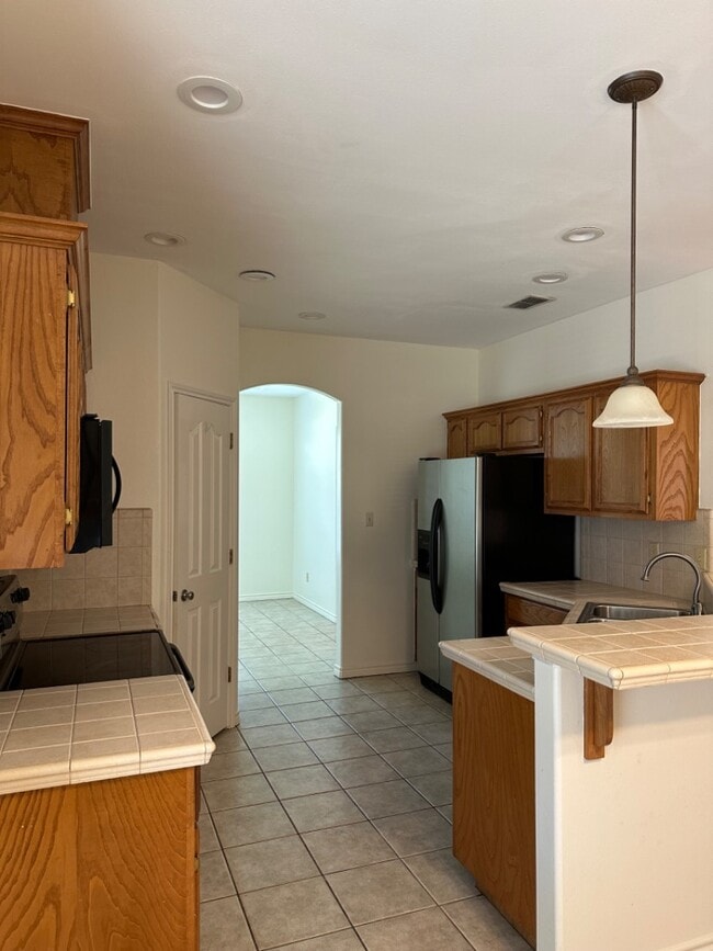 Building Photo - 1837 Tierra Dulce Dr