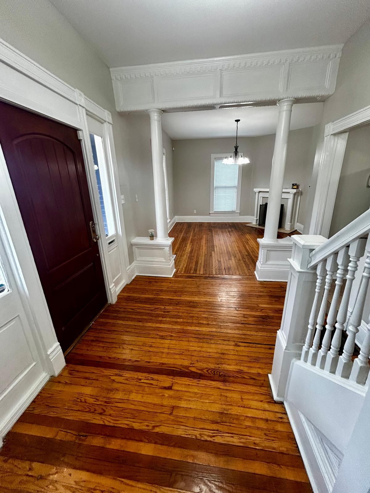 Building Photo - 518 E 13th Ave