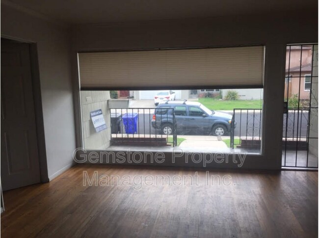 Building Photo - 4938 Art St