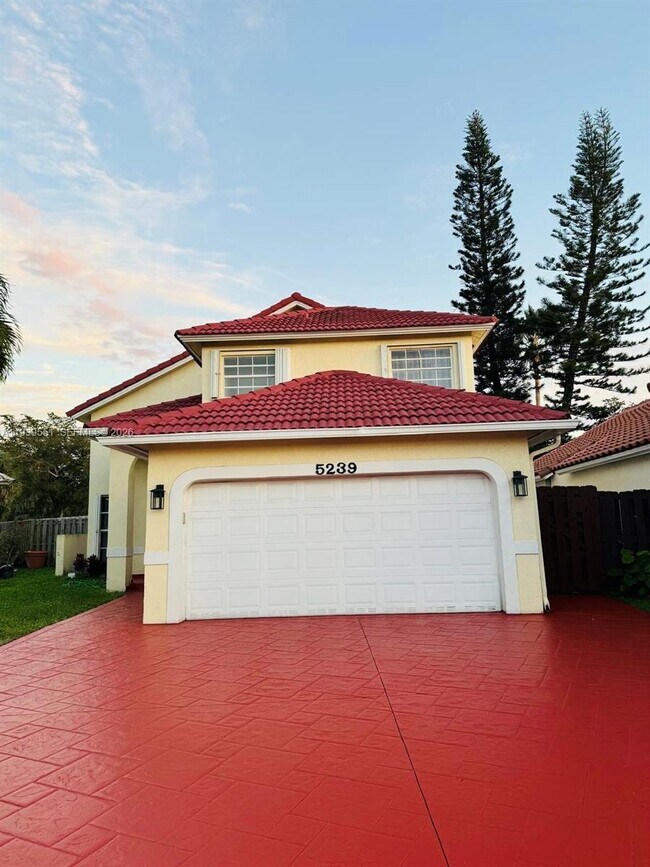 Building Photo - 5239 SW 153rd Ave