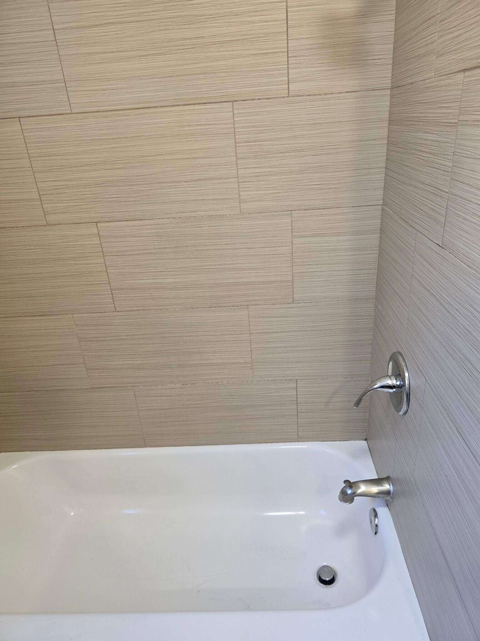 Bathroom - 3454 West Blvd