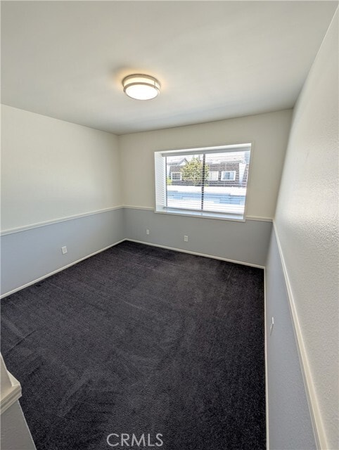 Building Photo - 2620 Huntington Dr
