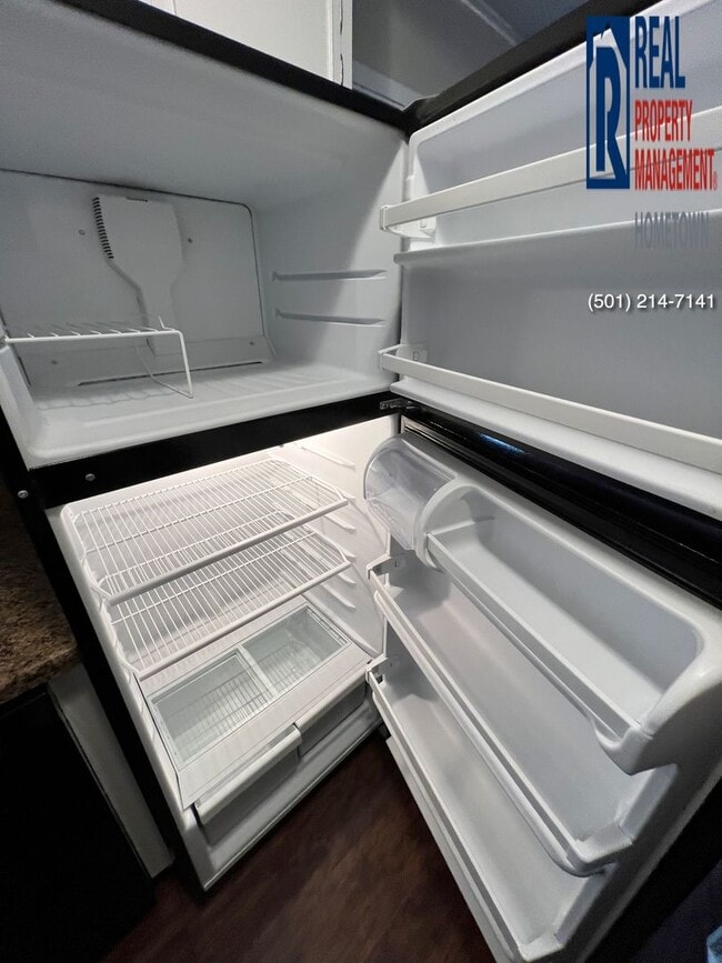 Building Photo - 3211 Duke Ct