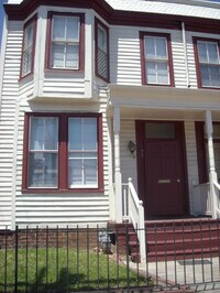 Building Photo - ROB22S