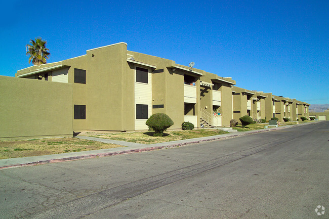 Primary Photo - Eva Garcia Mendoza Plaza