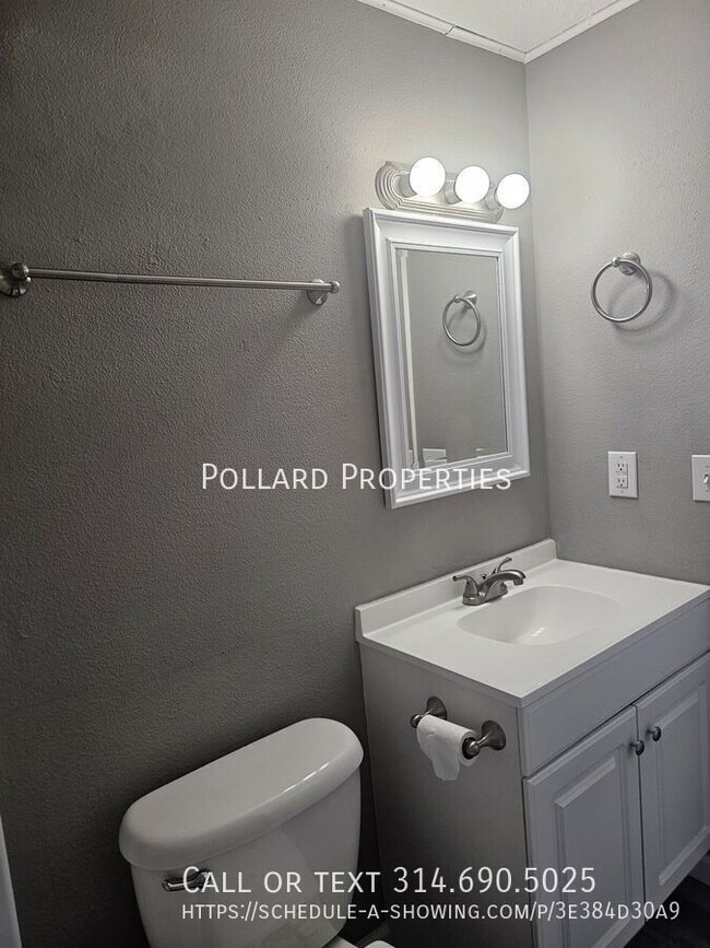 Building Photo - 408 Troy