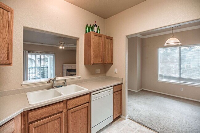 Building Photo - 3080 Mandalay Grove