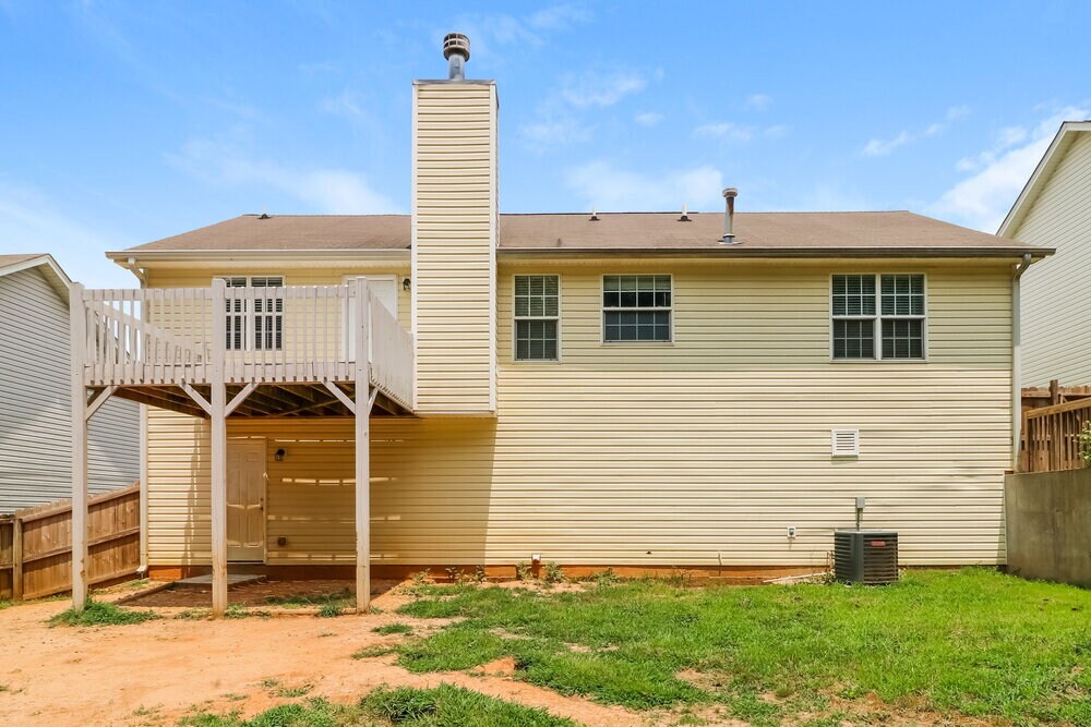 Building Photo - 205 Ashland Manor Dr