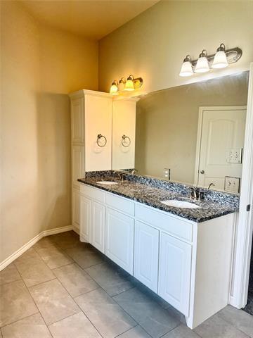Building Photo - 3325 Arrow Creek Dr