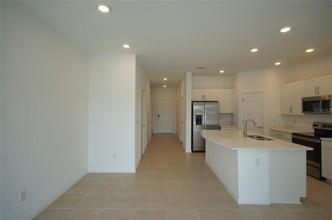 Building Photo - 2407 Paravane Wy