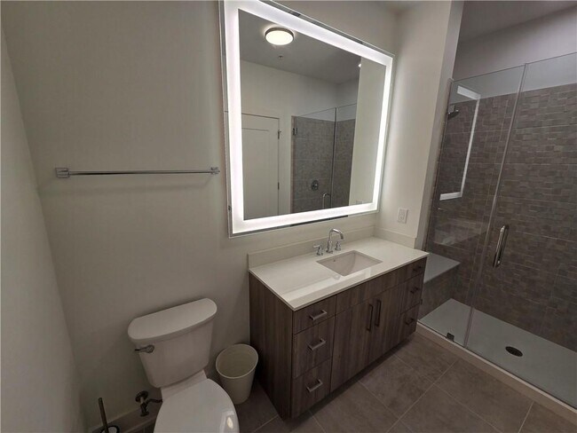 Building Photo - 775 Juniper St NE