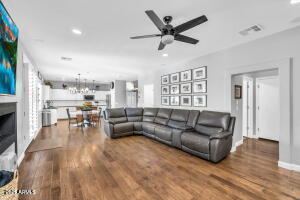 Building Photo - 11225 E Sylvan Ave