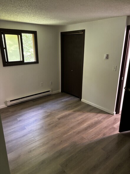 Bedroom one 11'x 13' (closet) - 4 Prescelly Dr
