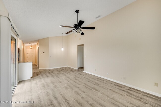 Building Photo - 2540 Wild Wood Dr