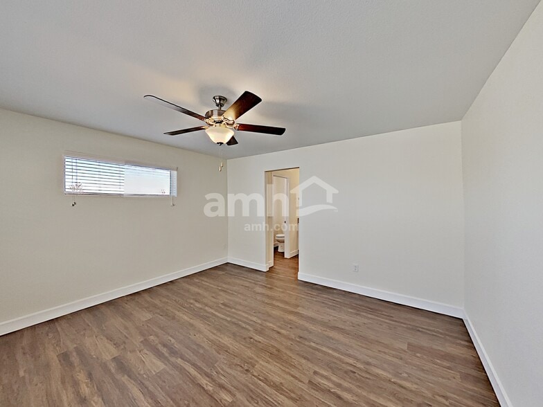 Building Photo - 4465 Crestone Peak St