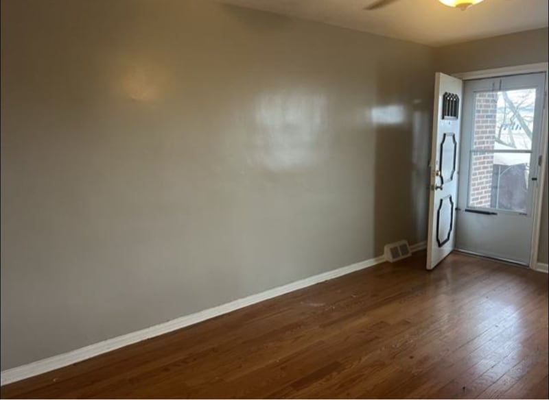 Building Photo - 4337 H St