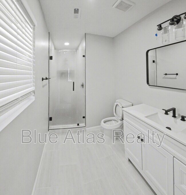 Building Photo - 2510 Materhorn Dr