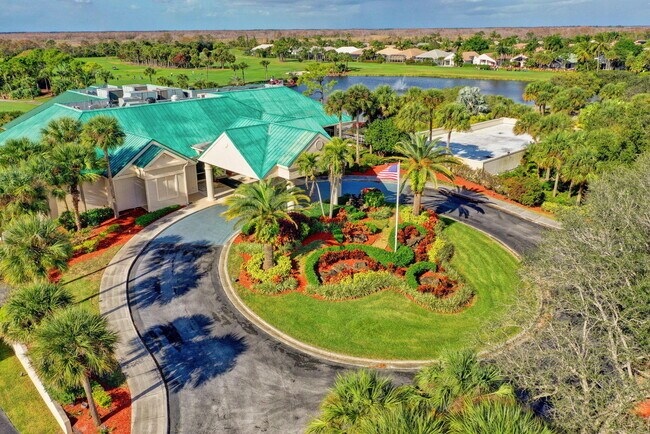 Building Photo - 6778 Oakmont Way