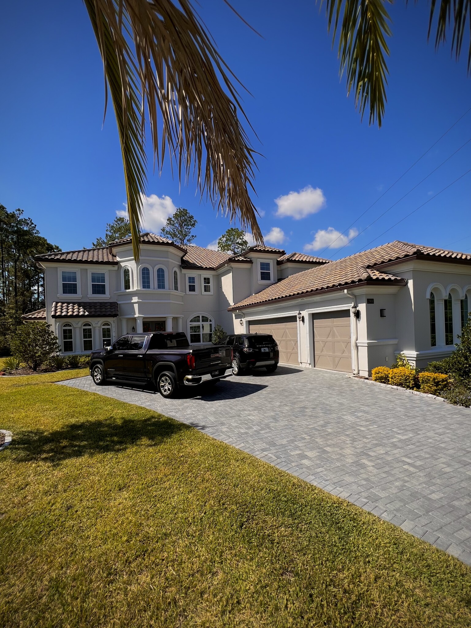 Building Photo - 2904 Marmaris Dr