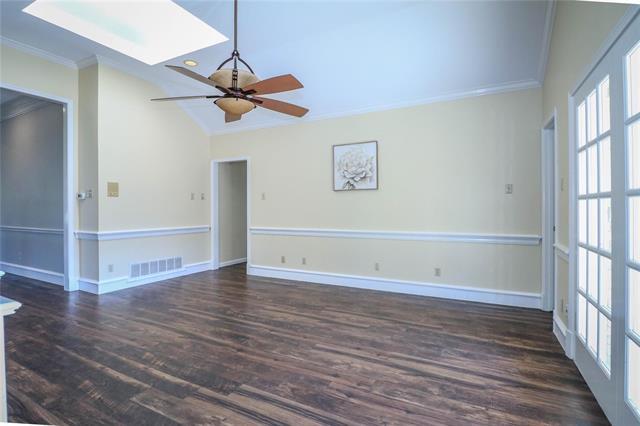 Building Photo - 800 Sundance Cir