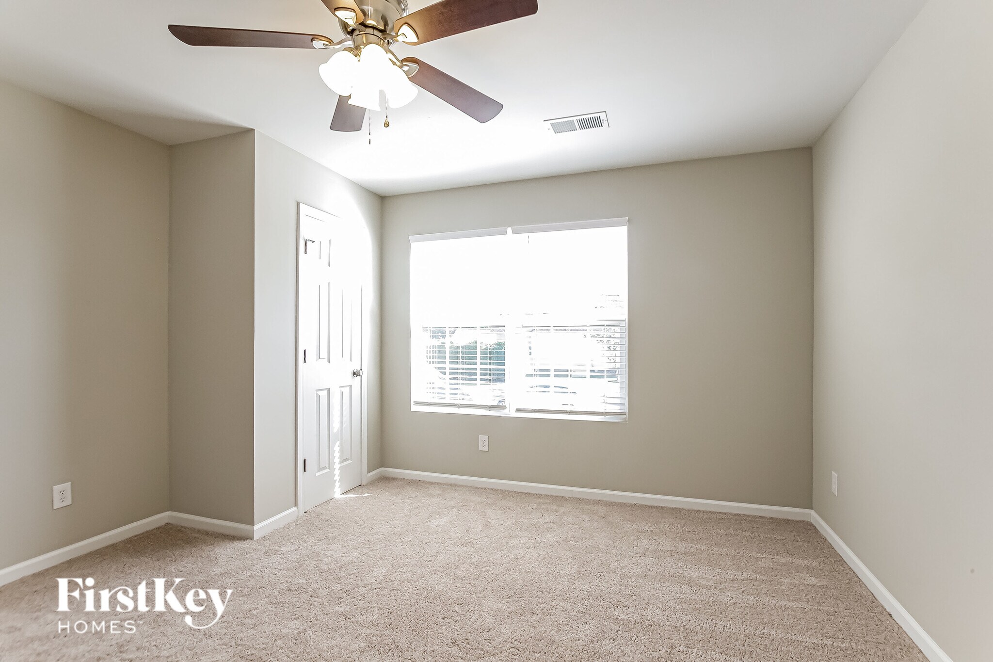 Building Photo - 2301 Jacobs Ct