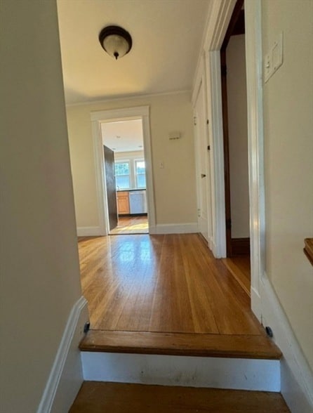 Building Photo - 124 Langley Rd