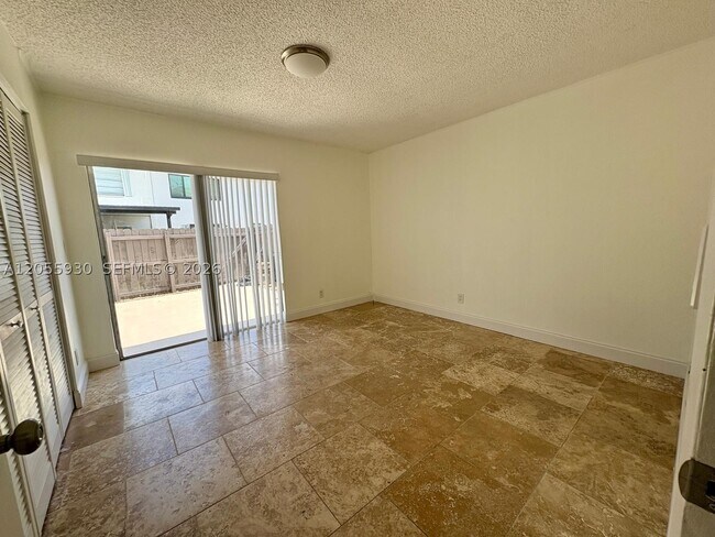 Building Photo - 6979 SW 110th Pl