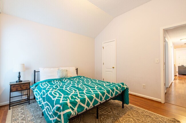 Building Photo - Charming 3 Bedroom, 2 Bath Home in Union C...