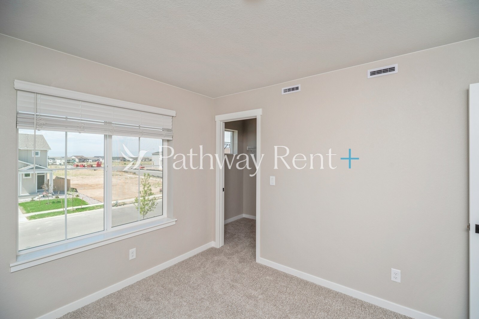 Building Photo - 9424 Yampa St