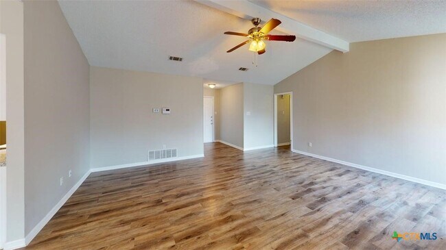 Building Photo - 1813 Sundown Dr