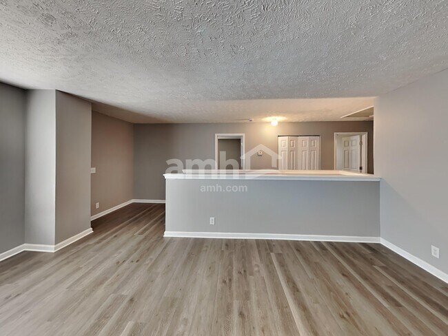 Building Photo - 3628 Coles Branch Dr