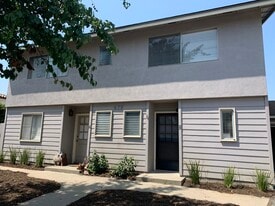 Building Photo - 678 Ferrara Way
