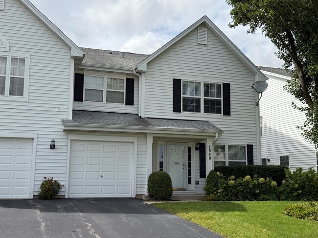 Building Photo - 1840 Oslo Ct