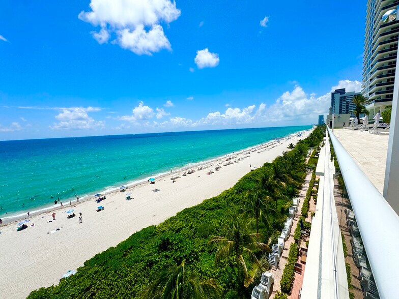 Building Photo - 1800 S Ocean Dr