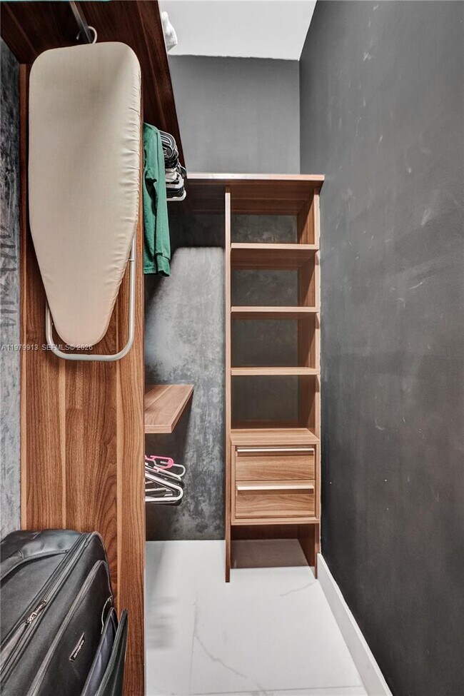 Building Photo - 10223 NW 75th Terrace