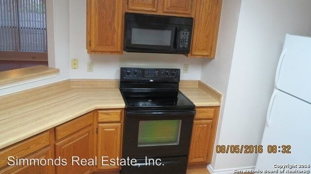 Building Photo - 3 br, 2.5 bath House - 2717 Poplar Grove
