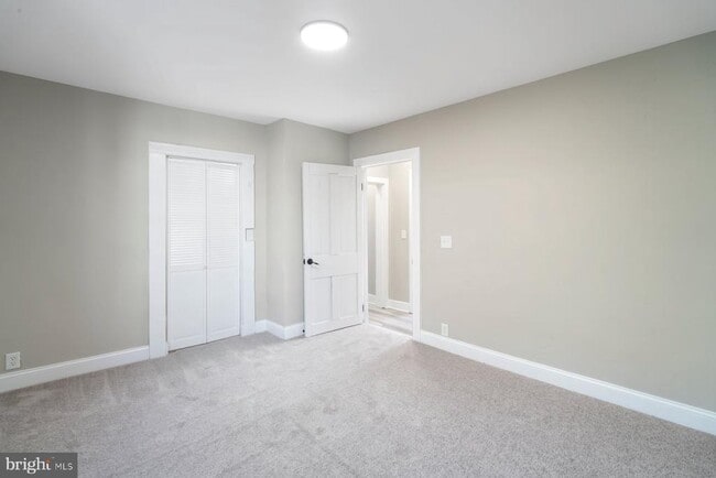 Building Photo - 81 Liberty St