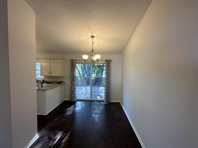 Building Photo - "Charming Anoka Retreat: 3-Bedroom Home with Finished Basement & Large Yard with Fence!"