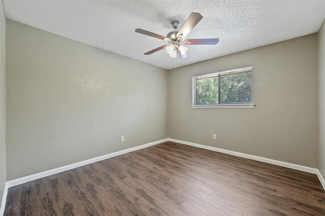 Building Photo - 5504 Abilene Trl