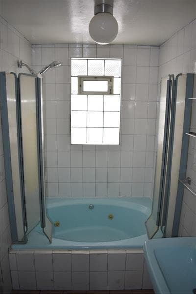 Building Photo - 1008 S Rd