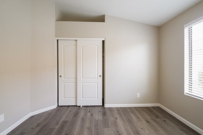 Building Photo - 13284 W Port Au Prince Ln