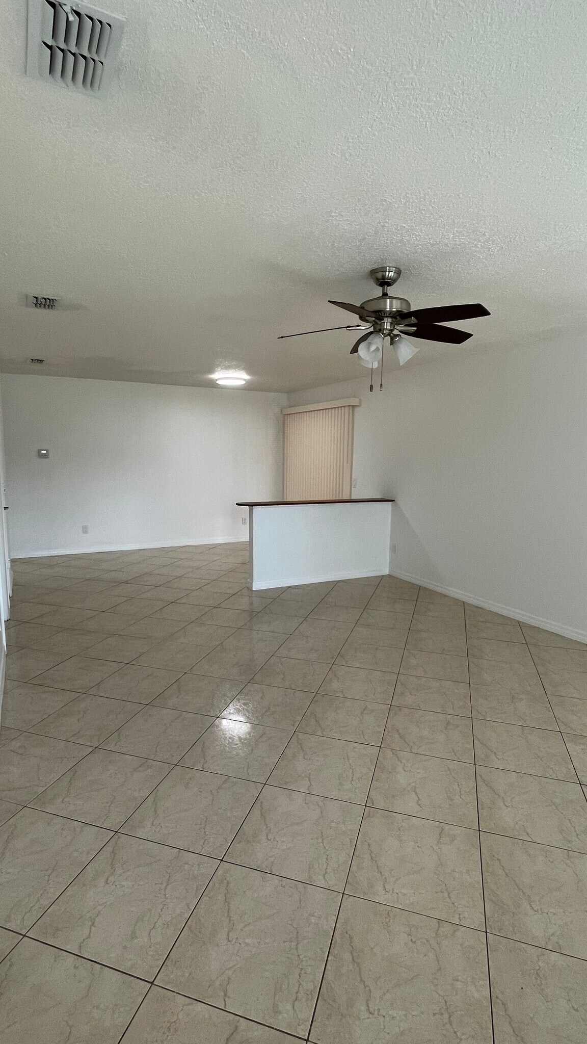 Building Photo - 1533 Lay Ct